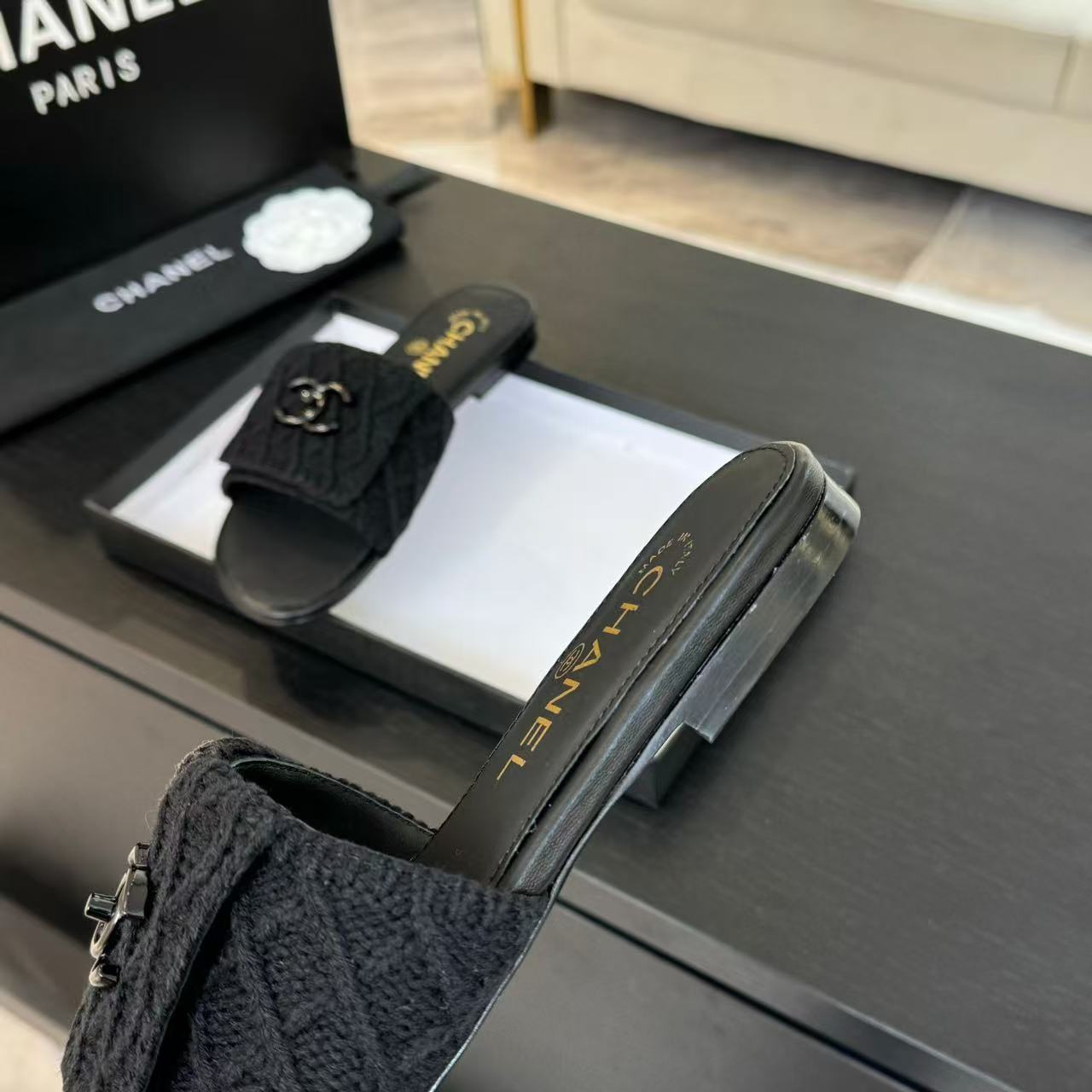 Ch*el slippers women(aaa)-016