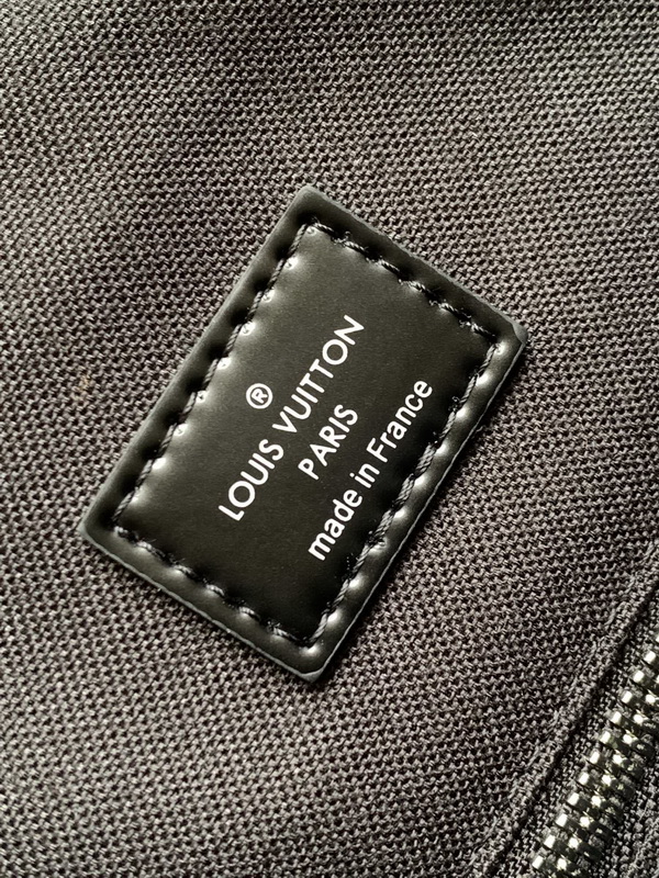 LV Backpack(AAA)-057