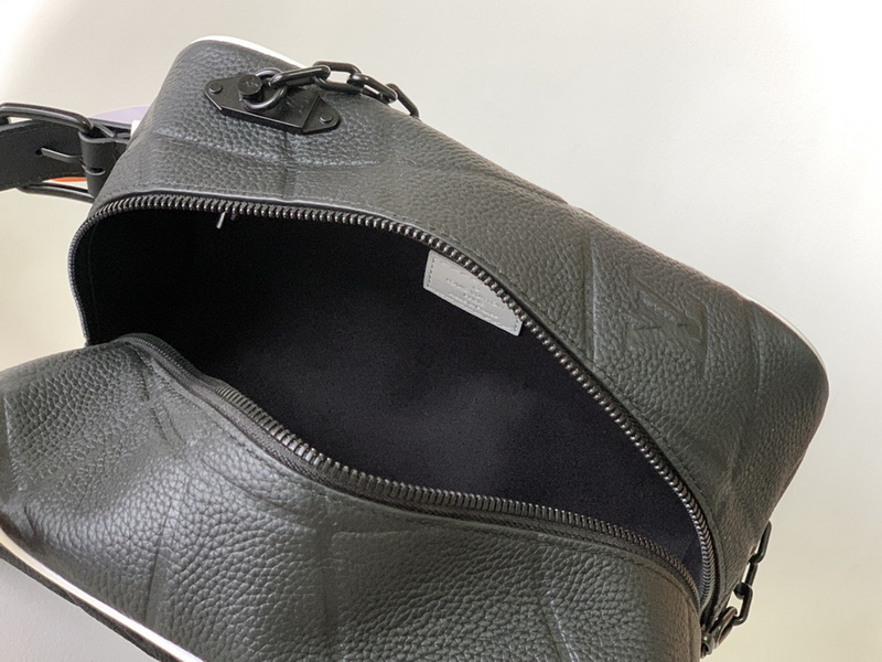 LV Handbags AAAA(Men)-154