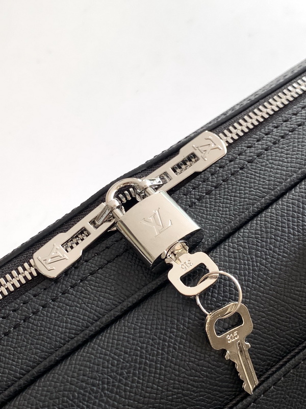 LV Handbags AAAA(Men)-158