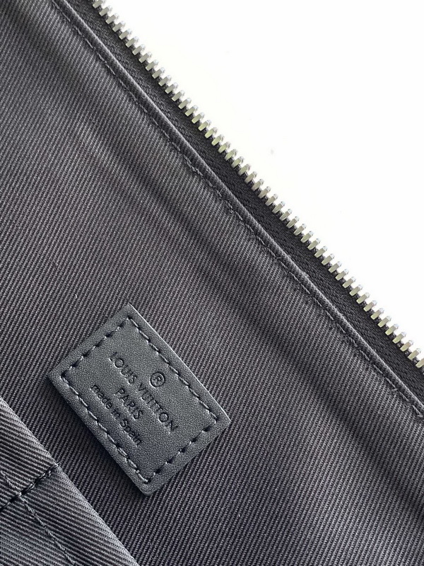 LV Handbags AAAA(Men)-162