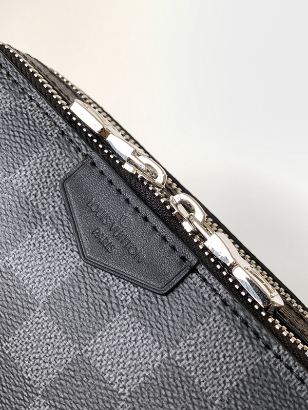 LV Handbags AAAA(Men)-175