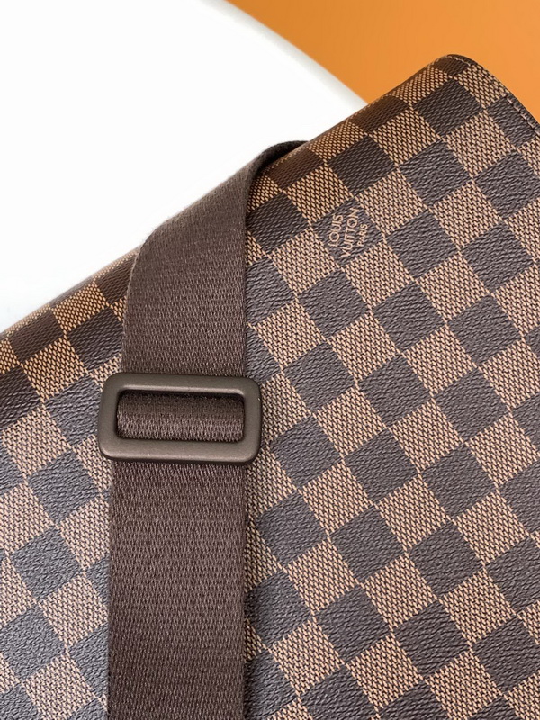 LV Handbags AAAA(Men)-198