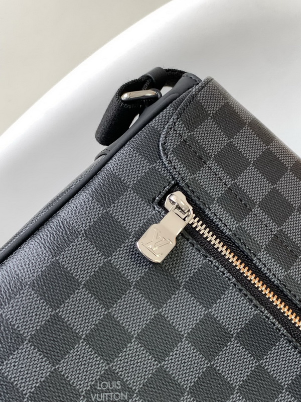 LV Handbags AAAA(Men)-201