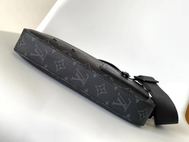 LV Handbags AAA(Men)-208