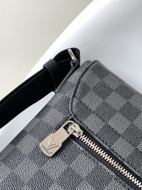 LV Handbags AAA(Men)-211