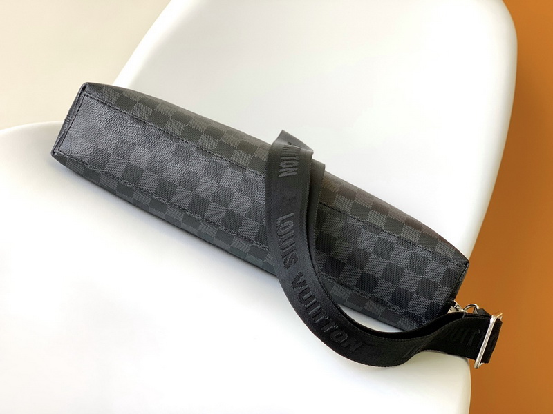 LV Handbags AAA(Men)-229