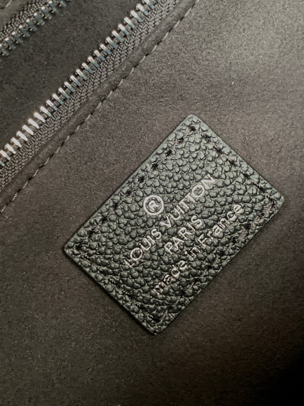 LV Handbags AAA(Men)-241