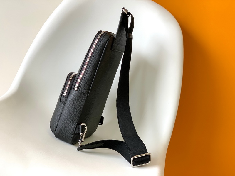 LV Handbags AAA(Men)-246