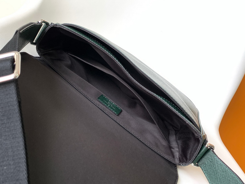 LV Handbags AAA(Men)-251