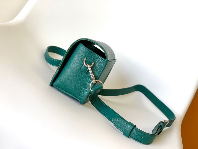 LV Handbags AAA(Women)-581