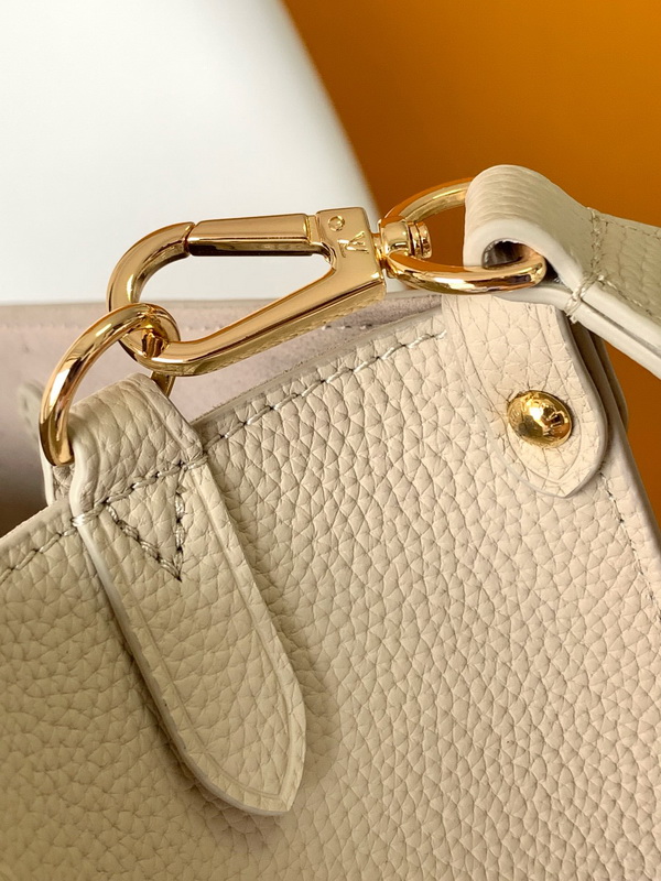 LV Handbags AAA(Women)-713