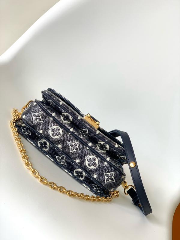 LV Handbags AAA(Women)-722
