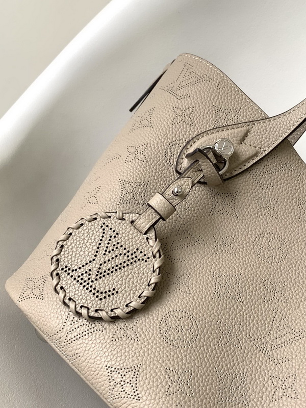 LV Handbags AAA(Women)-748