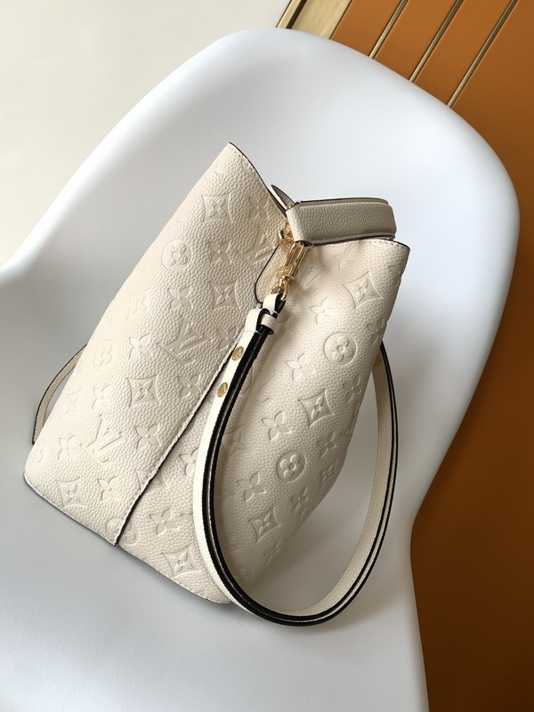 LV Handbags AAA(Women)-753