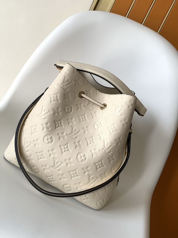 LV Handbags AAA(Women)-753