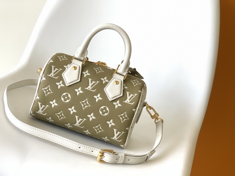 LV Handbags AAA(Women)-815