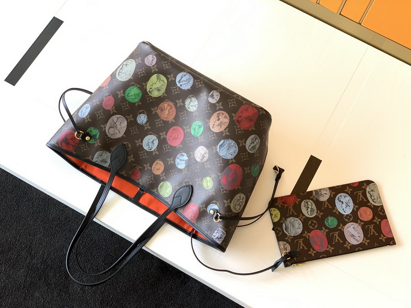 LV Handbags AAA(Women)-820