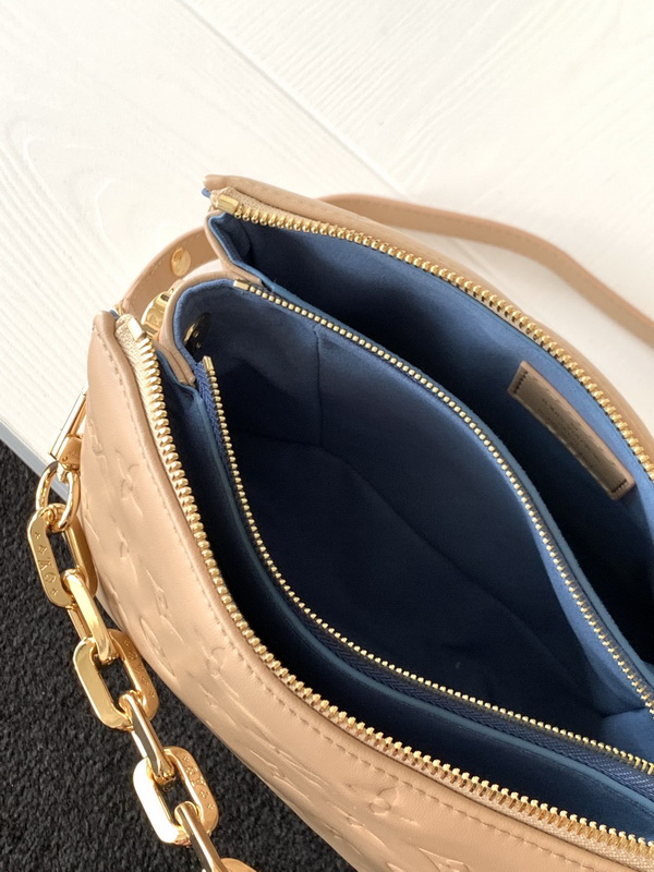 LV Handbags AAA(Women)-915