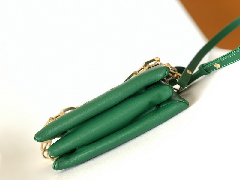 LV Handbags AAA(Women)-916