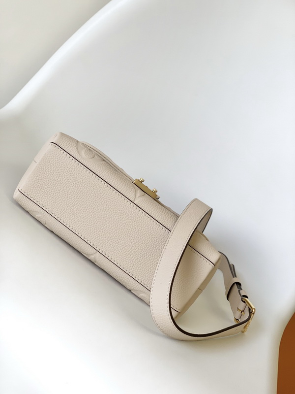 LV Handbags AAA(Women)-1604