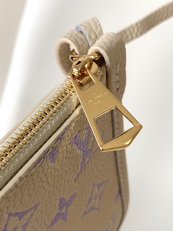 LV Handbags AAA(Women)-1815