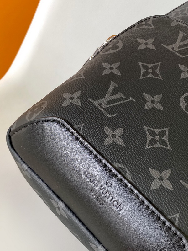 LV Handbags AAA(Men)-277