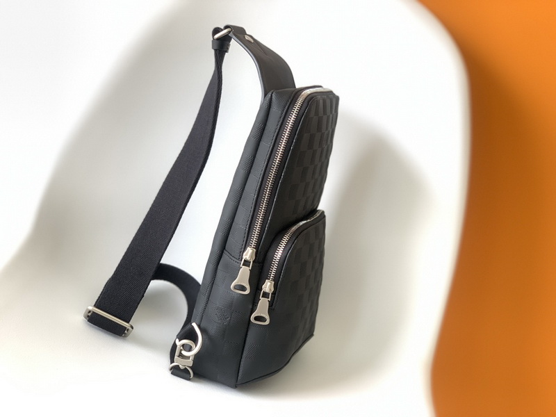 LV Handbags AAA(Men)-281