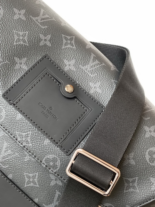 LV Handbags AAA(Men)-285