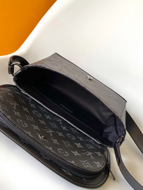 LV Handbags AAA(Men)-290
