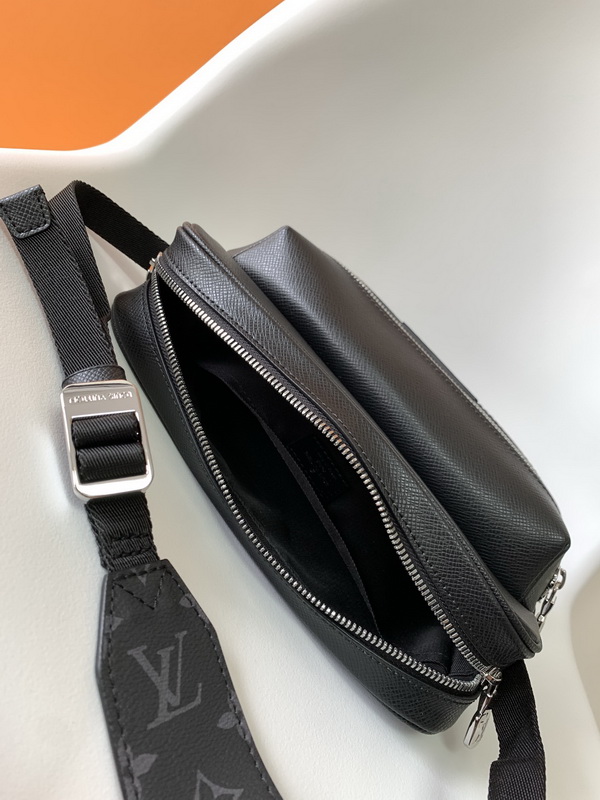 LV Handbags AAA(Men)-321