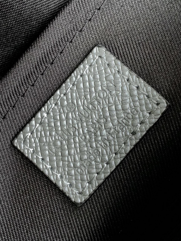 LV Handbags AAA(Men)-322