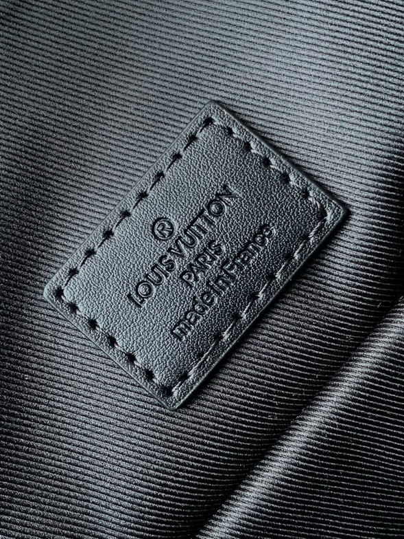 LV Backpack(AAA)-196