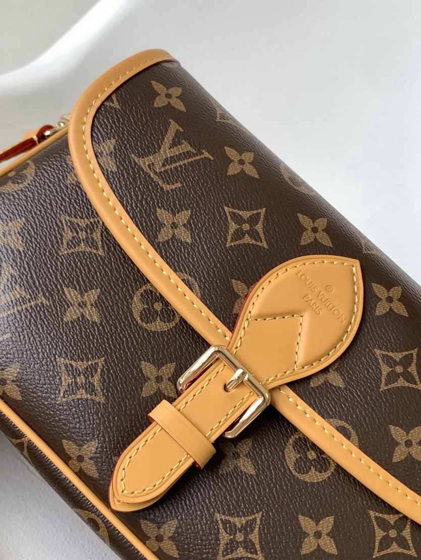 LV Bag-NFC(AAA)-045