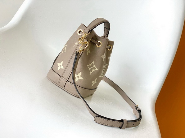 LV Bag-NFC(AAA)-067