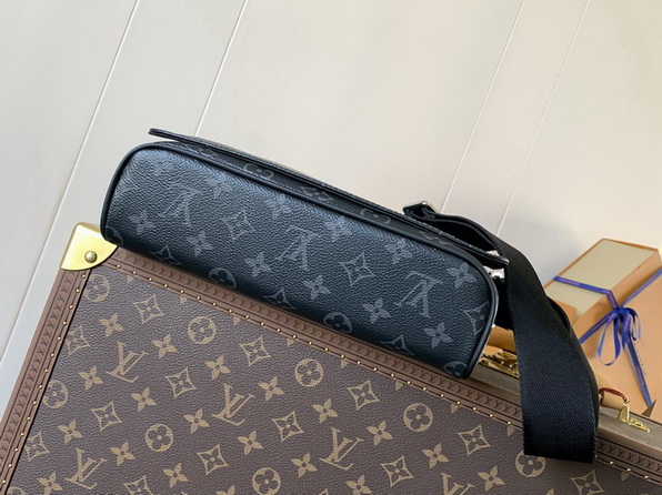 LV Bag-NFC(AAA)-075
