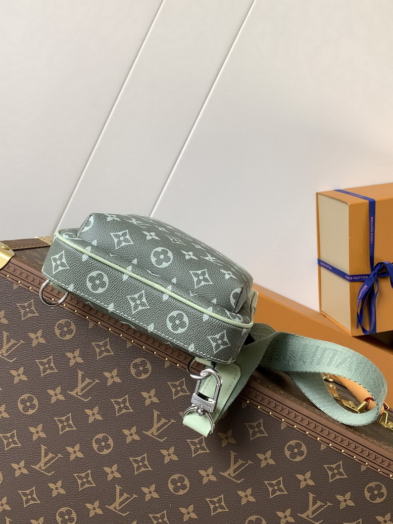 LV Bag-NFC(AAA)-195