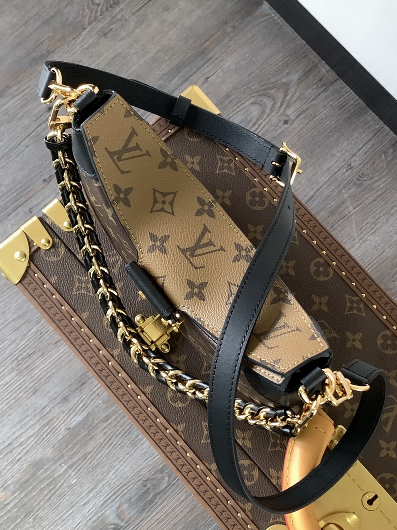 LV Bag-NFC(AAA)-456