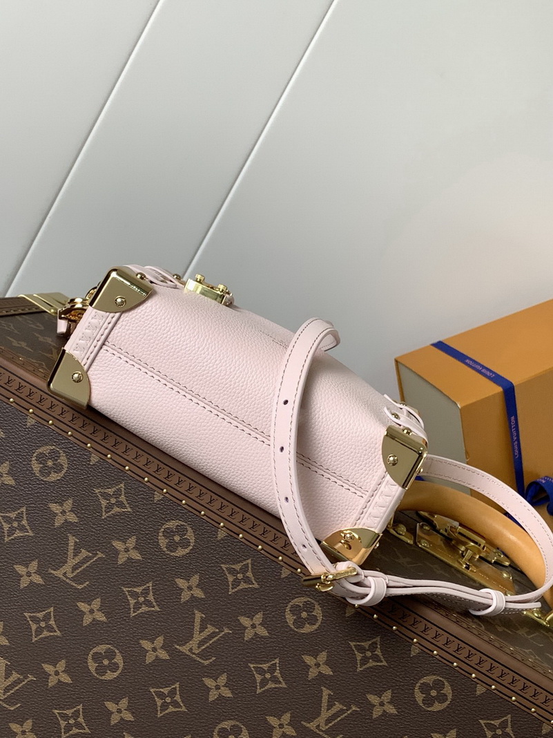 LV Bag-NFC(AAA)-547