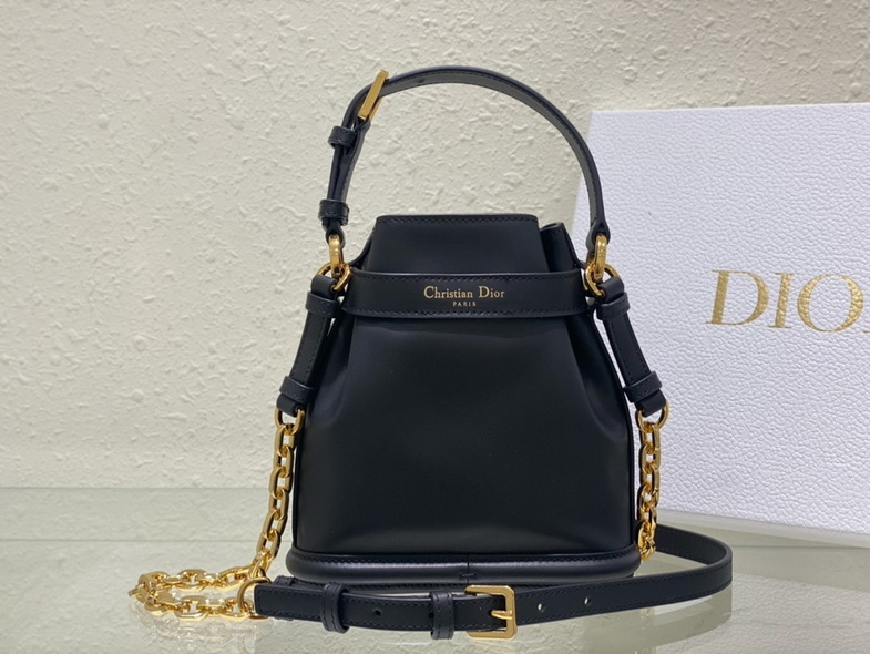 Dior Handbags AAA(Women)-241