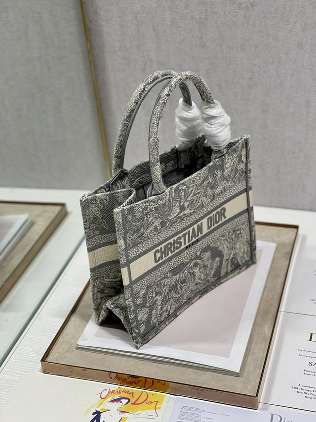 Dior Handbags AAA(Women)-263