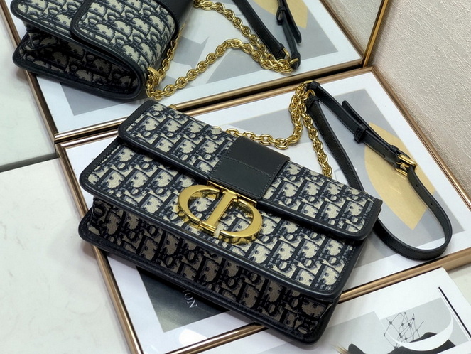 Dior Handbags AAA(Women)-342