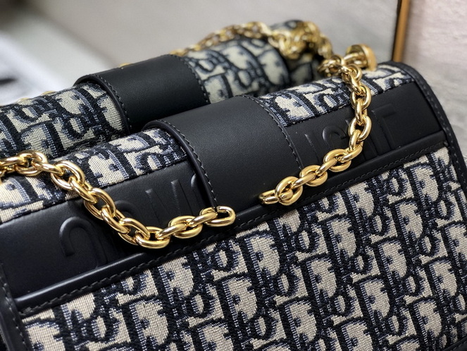 Dior Handbags AAA(Women)-342