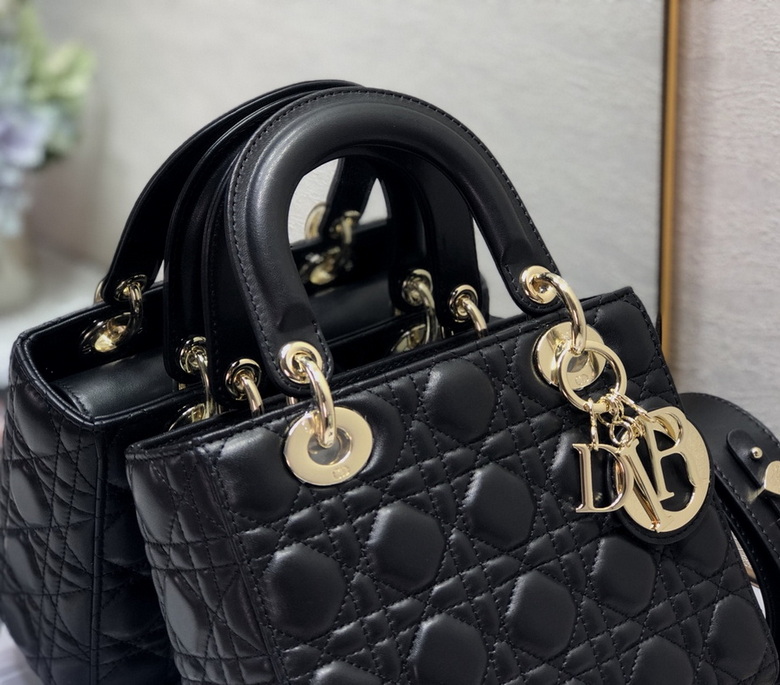 Dior Handbags AAA(Women)-353
