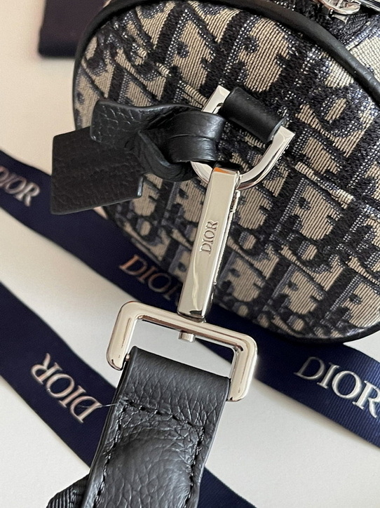 Dior Handbags AAA(Women)-376