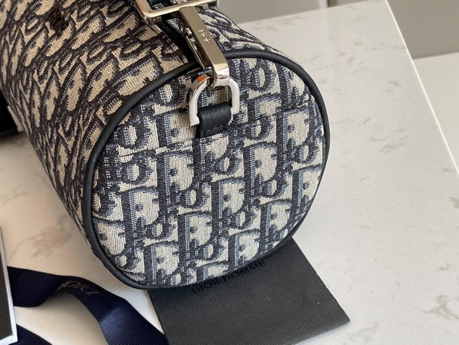 Dior Handbags AAA(Women)-377