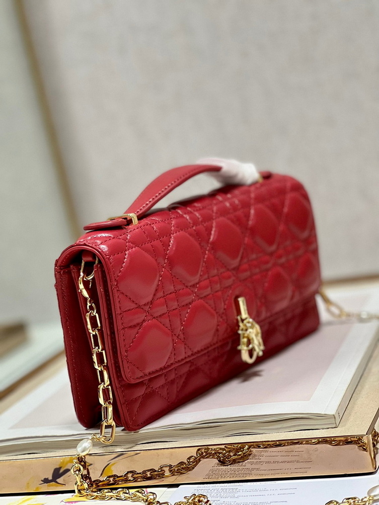 Dior Handbags AAA(Women)-183
