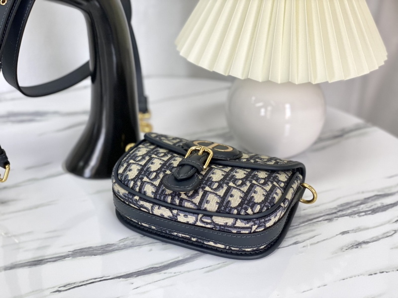 Dior Handbags AAA(Women)-494