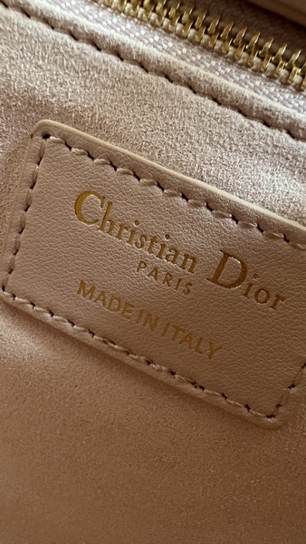 Dior Handbags AAA(Women)-508