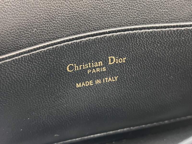 Dior Handbags AAA(Women)-527